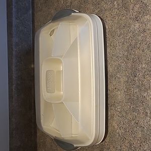 Pampered chef Chill n Serve